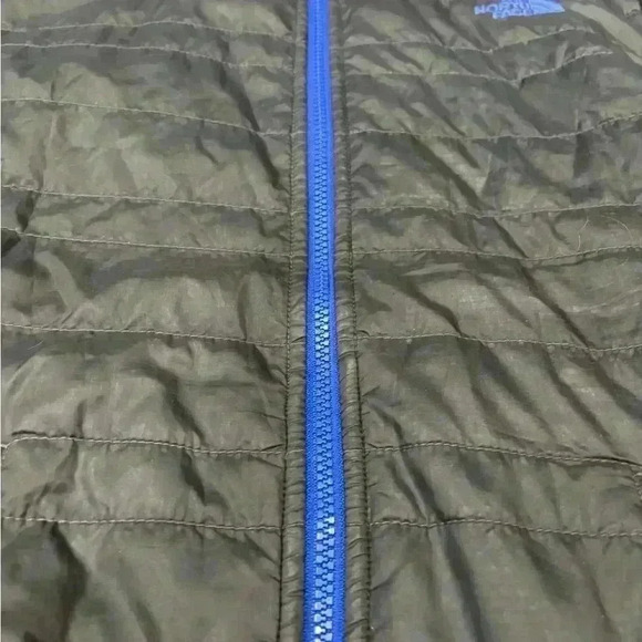 The North Face reversible snow and rain jacket boys - Picture 10 of 11